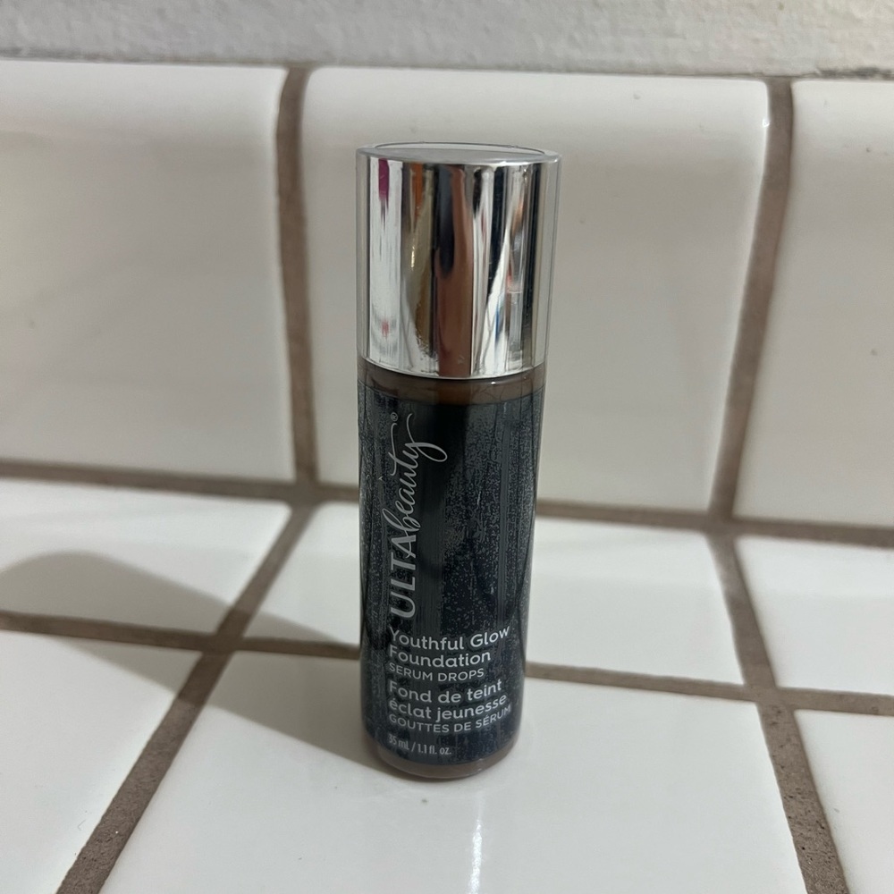 Ulta Beauty Youthful Glow Foundation Serum Drops in Deep Warm